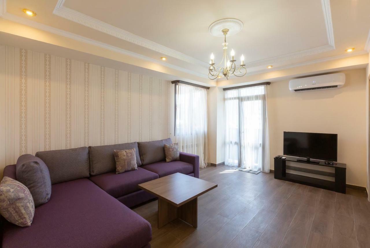 Umba Apartment N3 - Balcony And Mount Ararat View 예레반 외부 사진